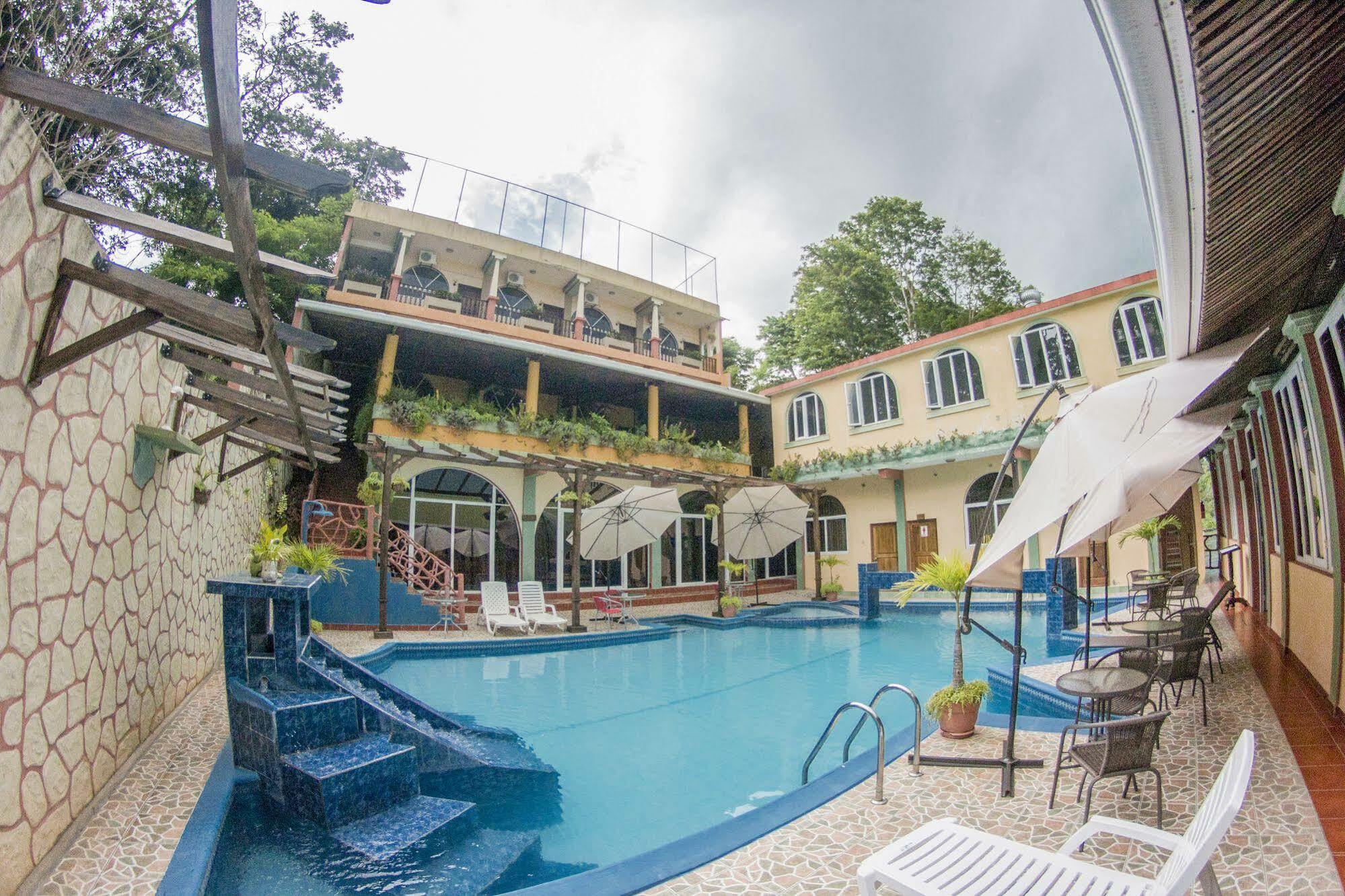 Hotel Ribiera Del Lago Peten Itza San Roman Exterior photo
